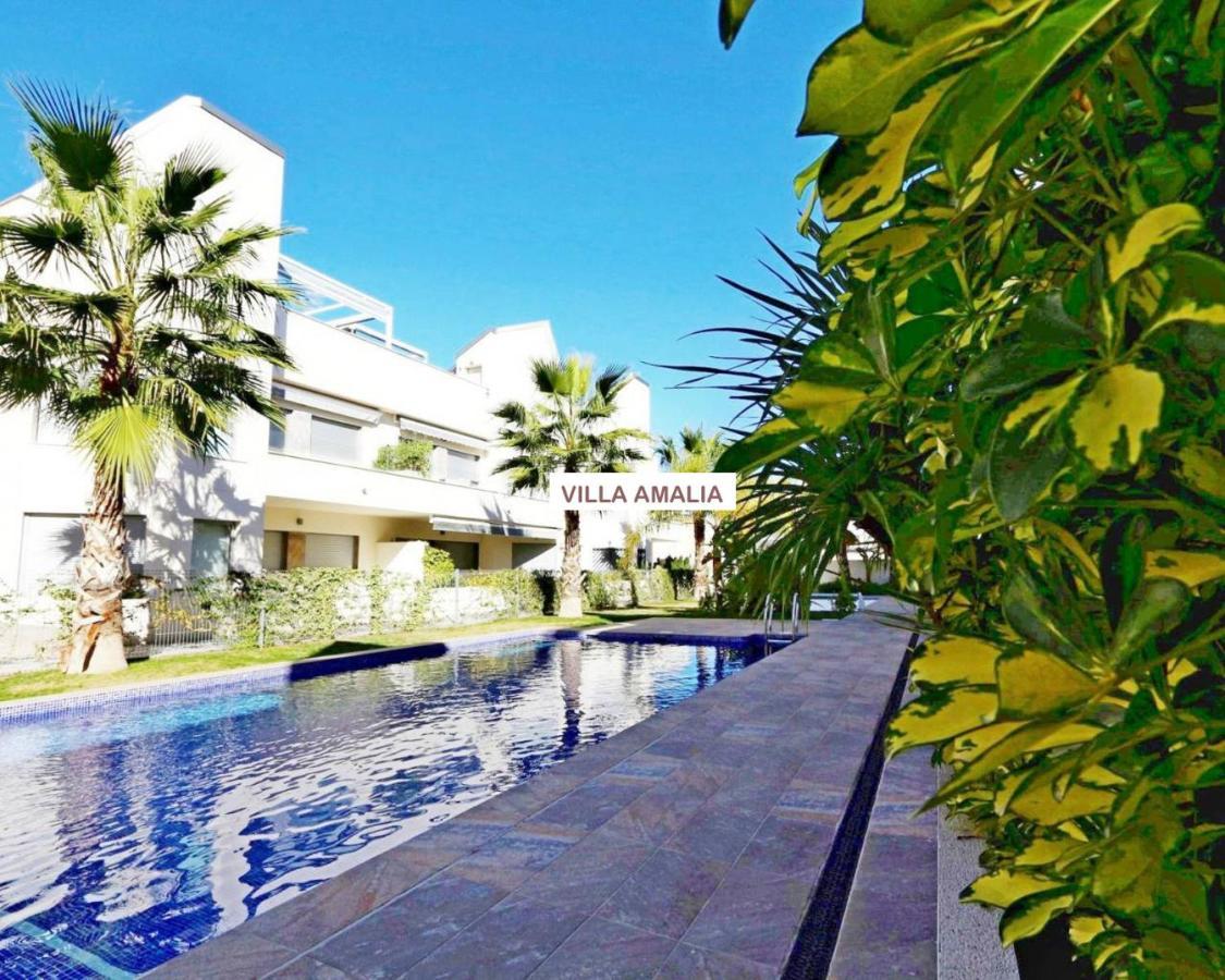 Beach Apartment Amalia Torrevieja Zewnętrze zdjęcie