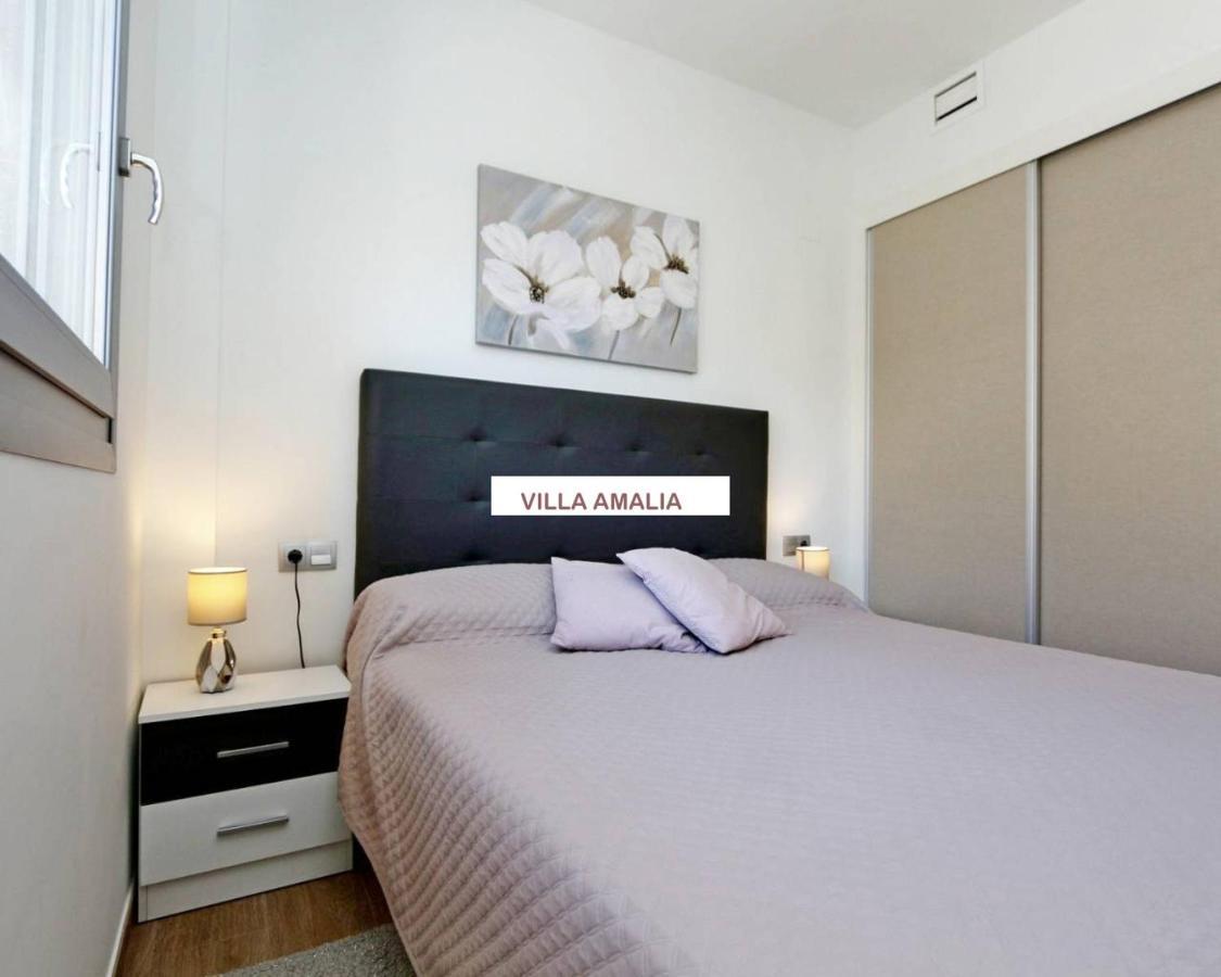 Beach Apartment Amalia Torrevieja Zewnętrze zdjęcie